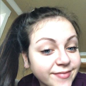 Meet your Posher, Hailee